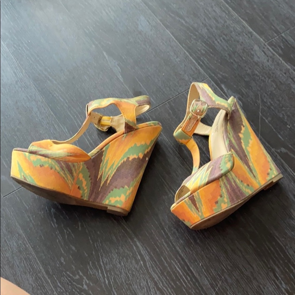 Vintage America wedges Yellow green brown 6M